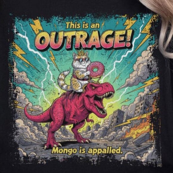 This is an OUTRAGE shirt, Princess Donut, Dungeon Crawler Carl Book Lover 165 - Picture 2 of 5